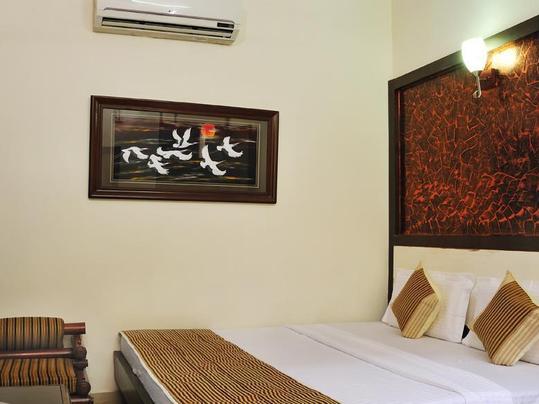 Hotel Star Palace Yeni Delhi Dış mekan fotoğraf