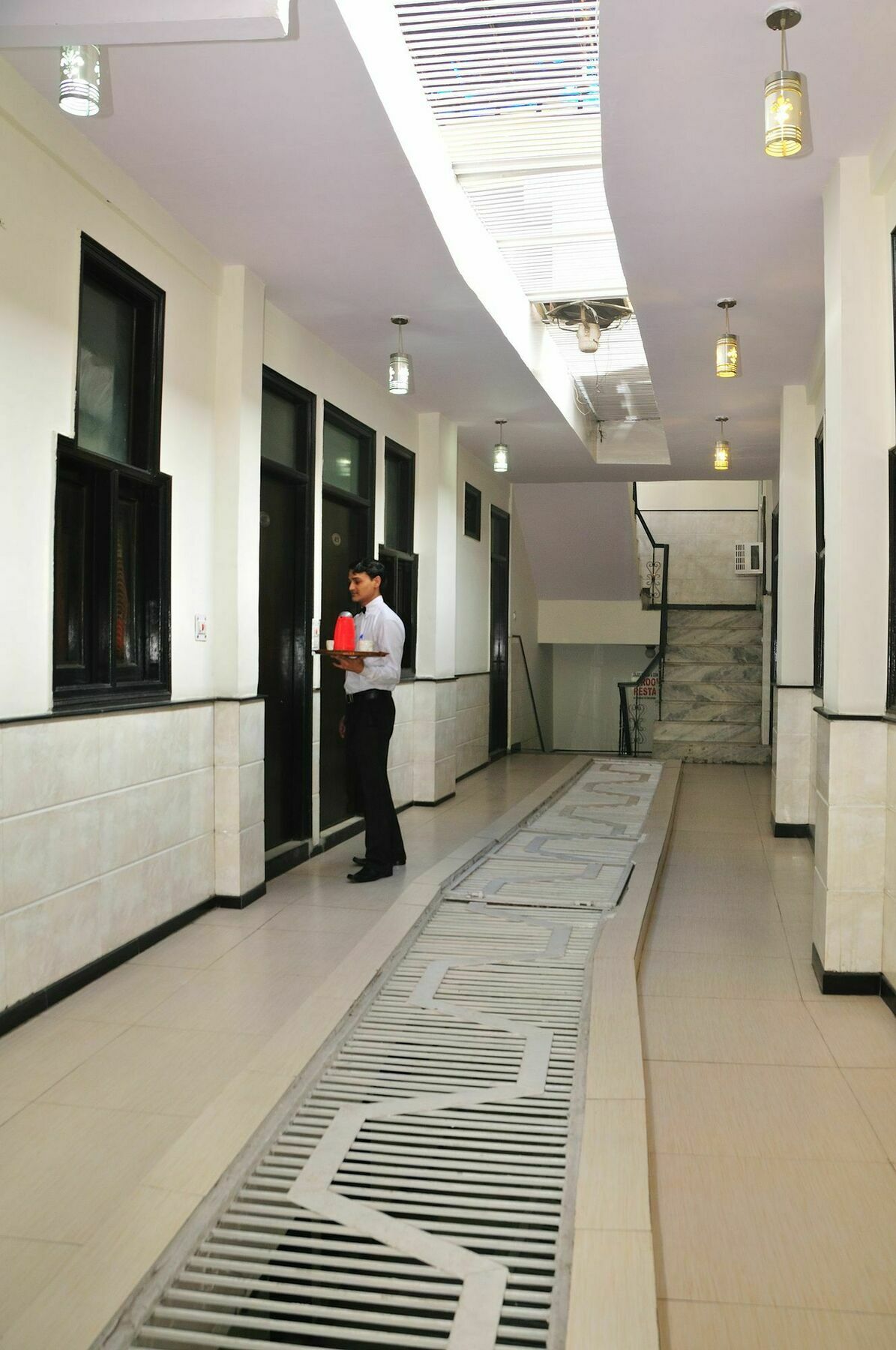 Hotel Star Palace Yeni Delhi Dış mekan fotoğraf